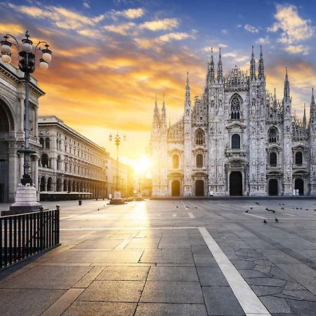 Duomo Charme Apartment Milano Esterno foto